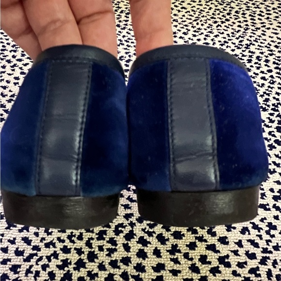Gucci Jordaan Blue Suede Loafers (resoled bottoms) - Picture 2 of 3